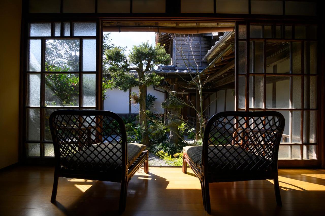 Calali Bed & Breakfast Karatsu Exterior photo